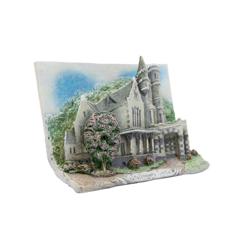 Llanos & Maingot Plaques – Stollmeyer’s Castle